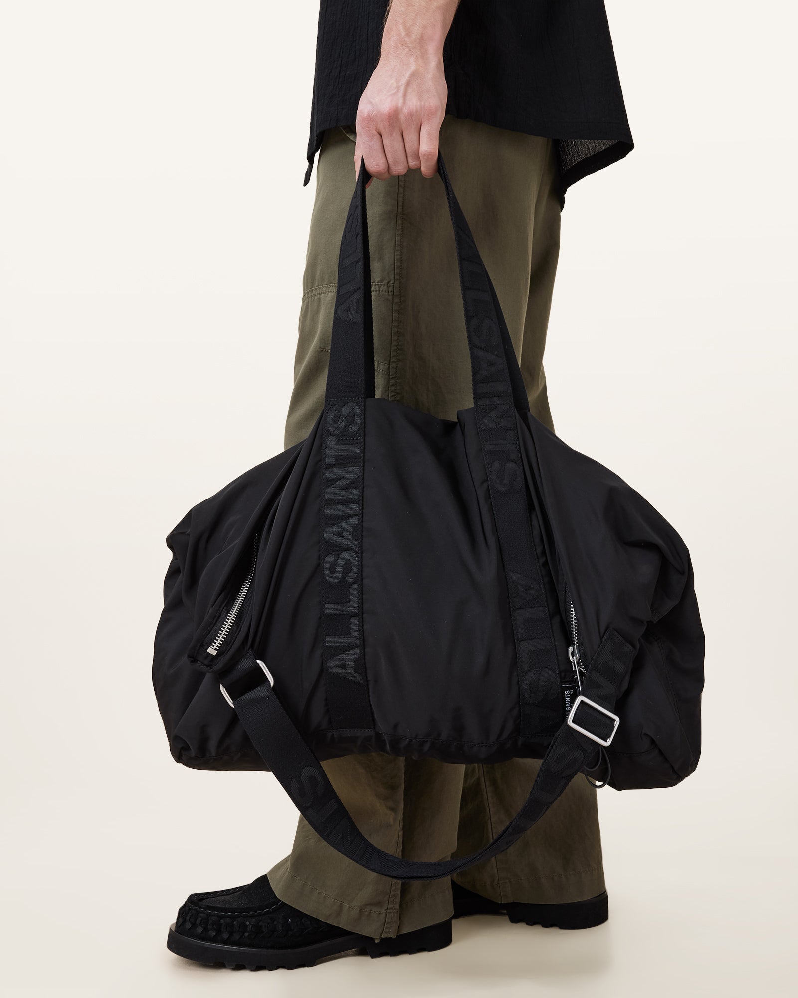 Kei Weekender Bag - Image 4