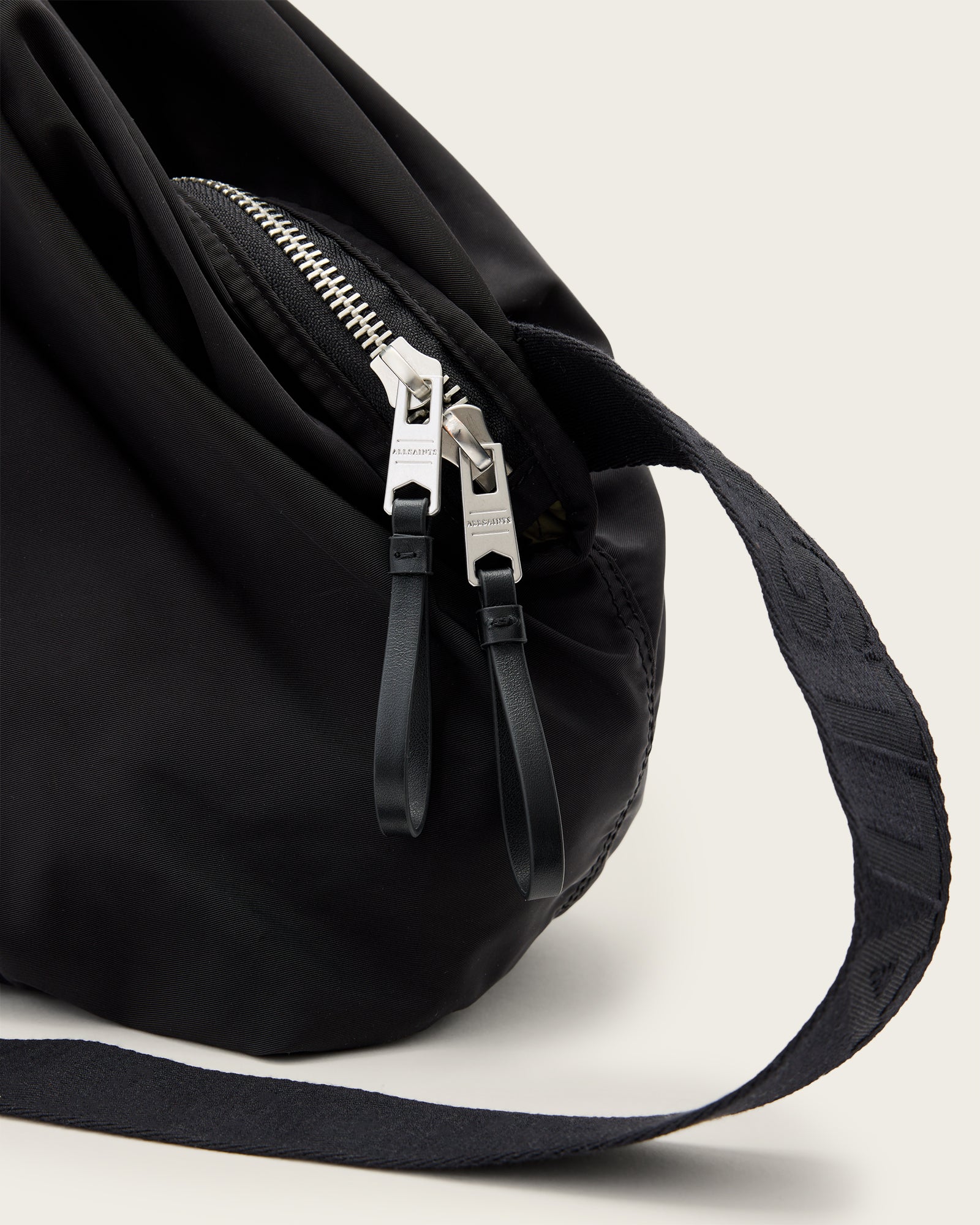 Kei Weekender Bag - Image 7