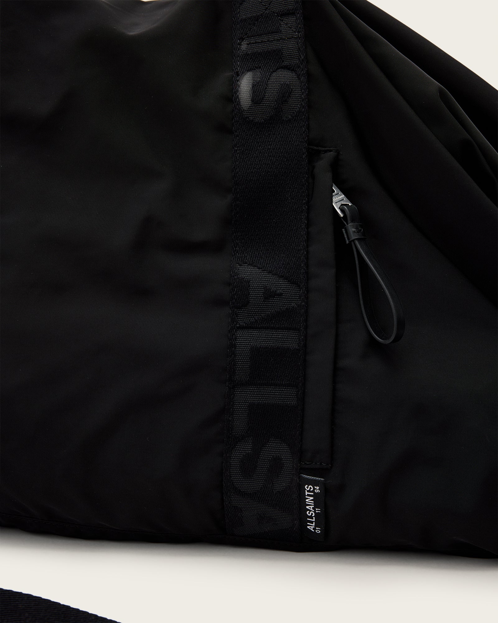 Kei Weekender Bag - Image 8