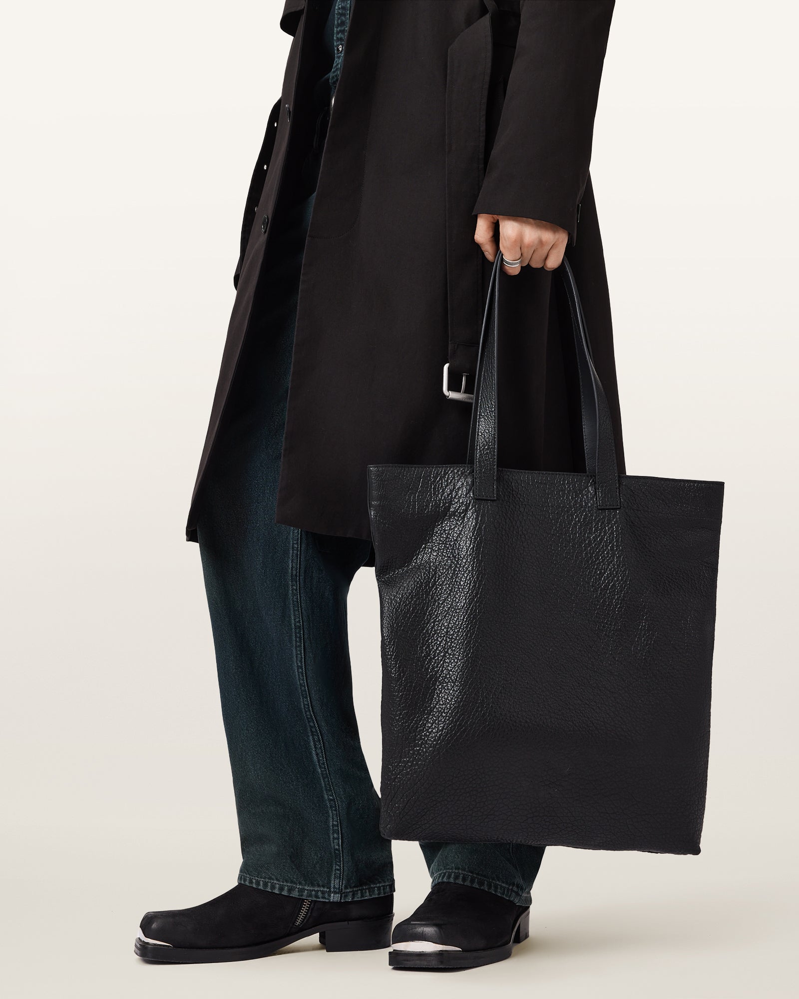 Yuto Leather Tote - Image 4
