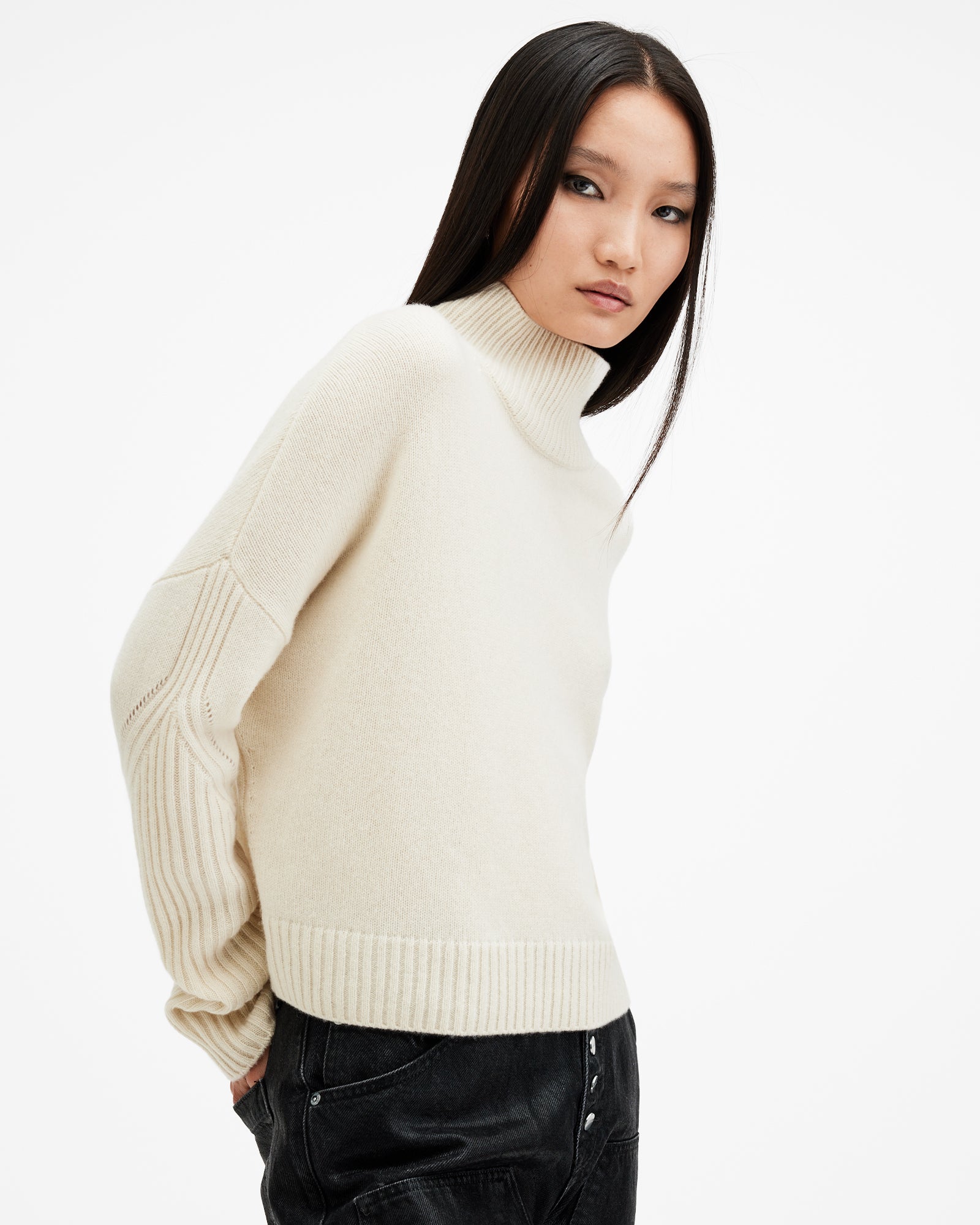 Ines Jumper - Image 4