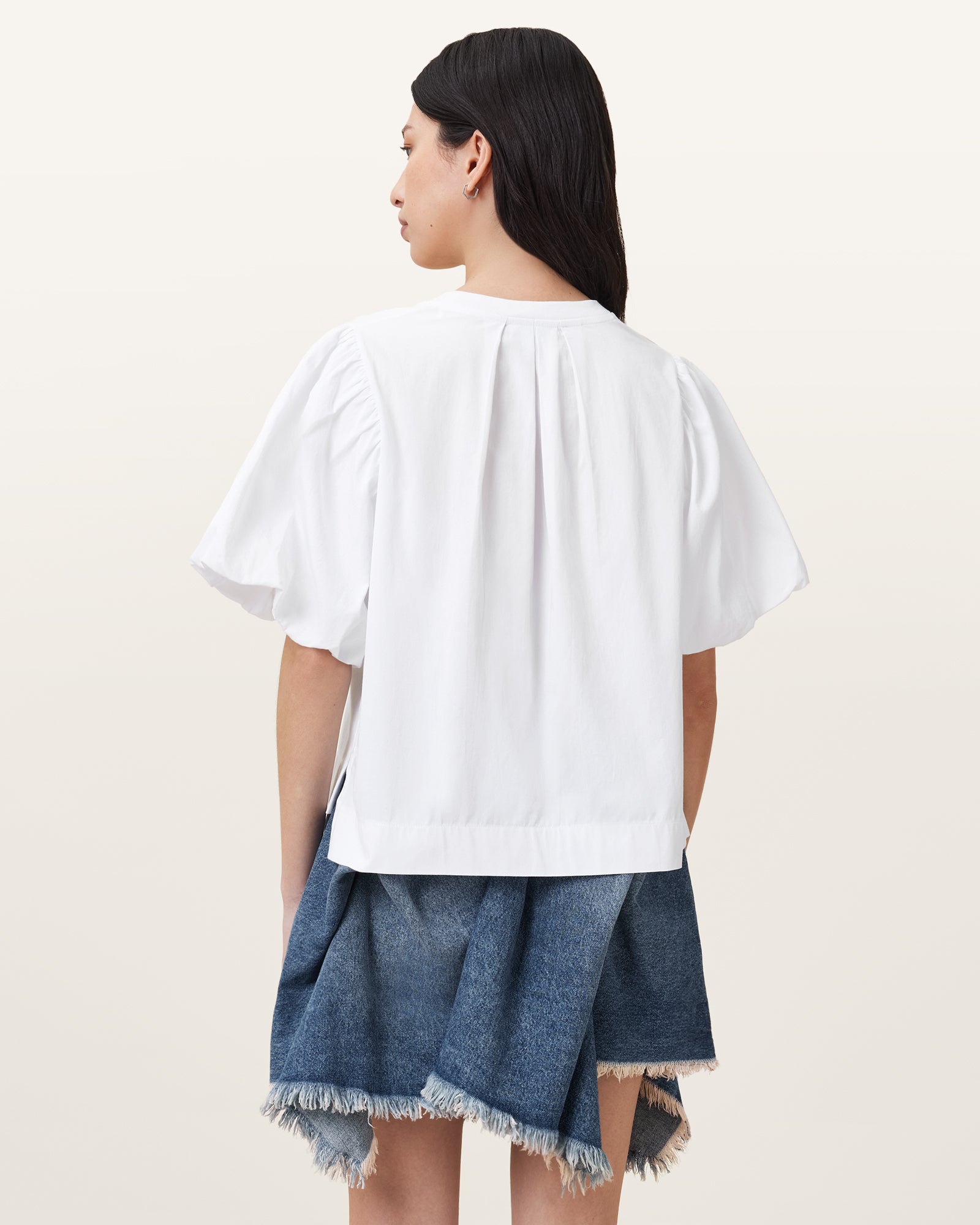 Jess Tee - Image 6