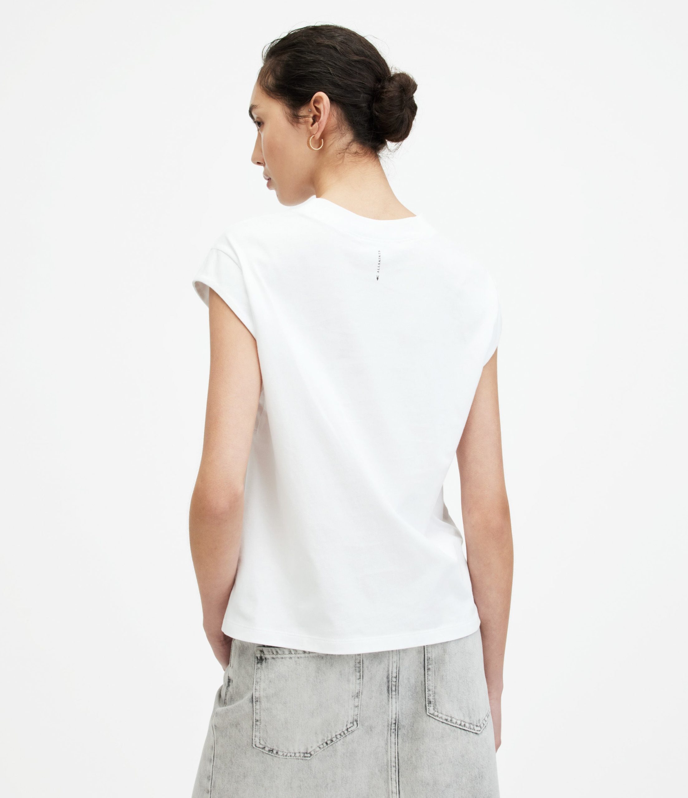 Esme Tee - Image 6